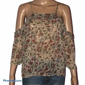 E The Real off shoulder floral blouse